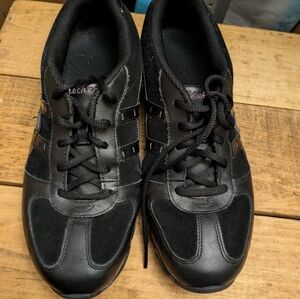 Sketchers Women's Speedster walking shoes. Size 10.